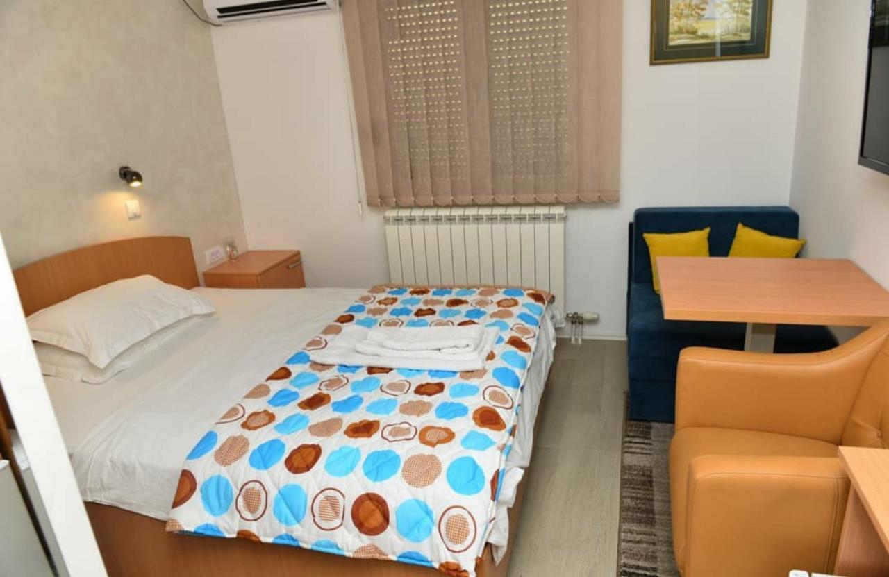 Hotel Sunce Kraljevo Ngoại thất bức ảnh